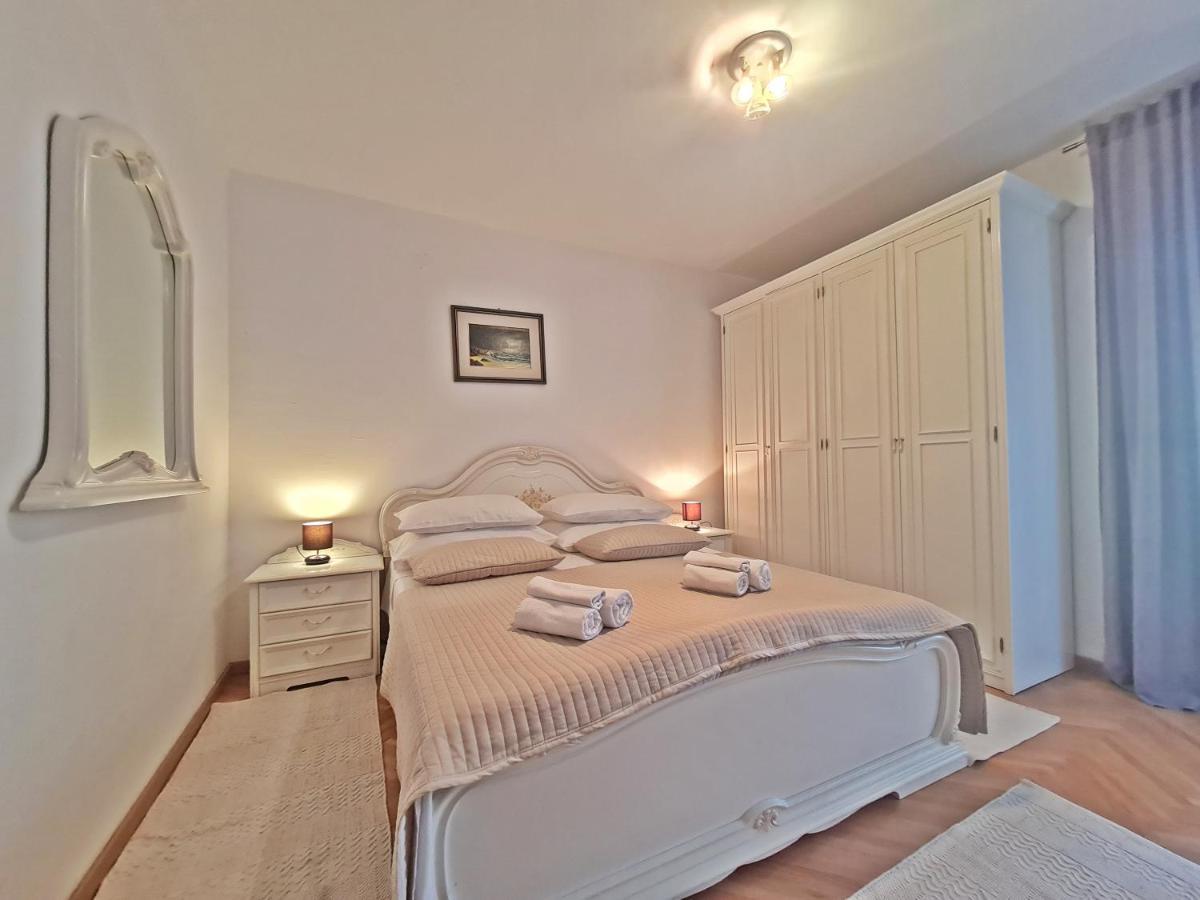 Apartment Nina Marie II Spalato Esterno foto